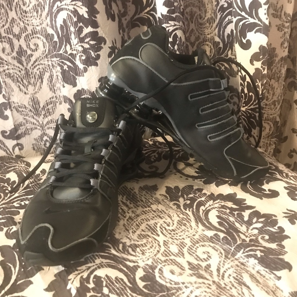 Nike shox